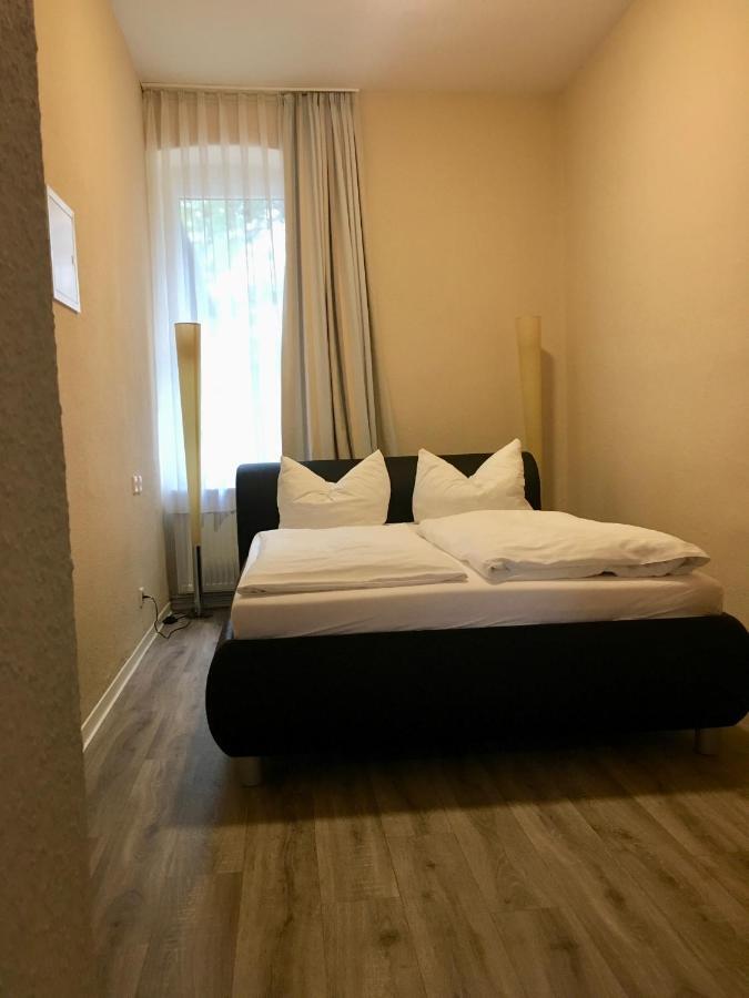Pension Am Pollingpark Haus II Dessau-Rosslau 外观 照片