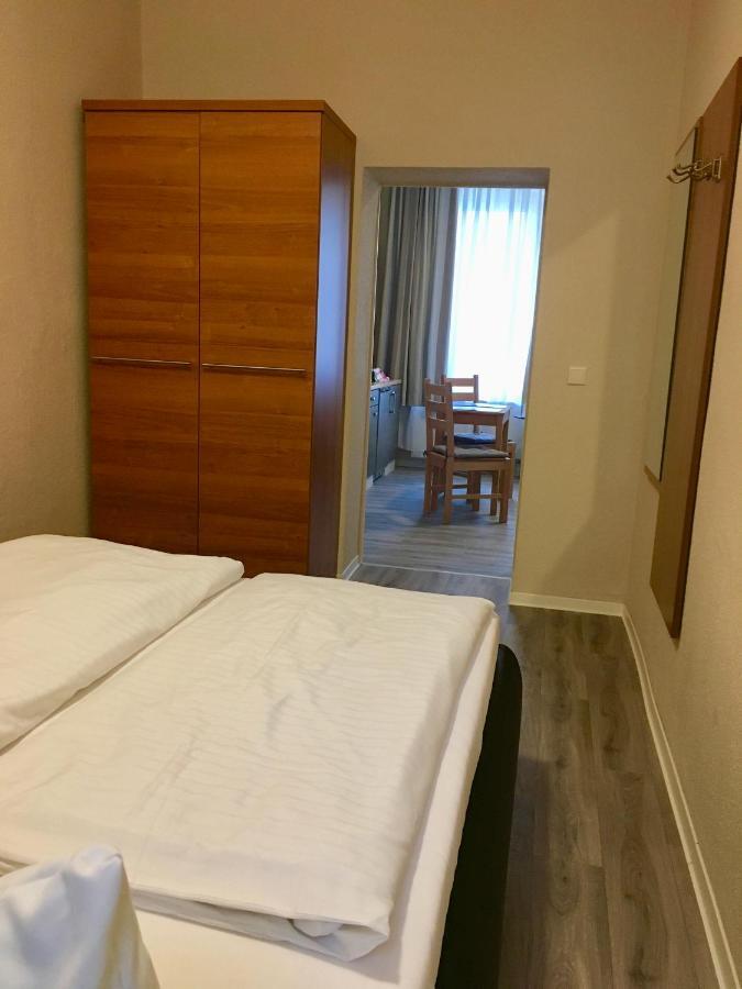 Pension Am Pollingpark Haus II Dessau-Rosslau 外观 照片